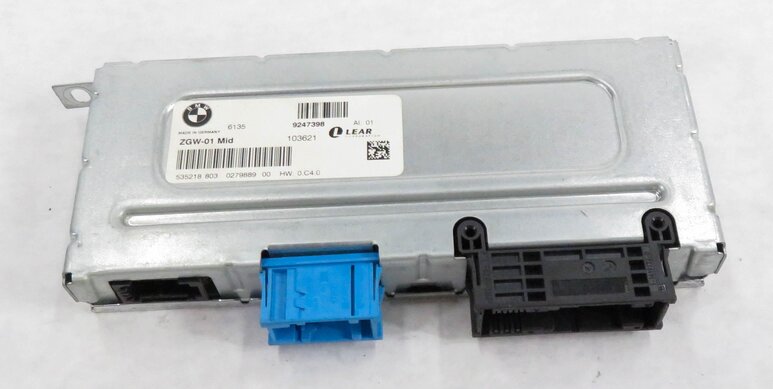 Thumbnail 2: 2011 BMW 535i (F10) CENTRAL GATEWAY CONTROL MODULE