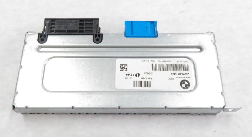Thumbnail 4: 2011 BMW 535i (F10) CENTRAL GATEWAY CONTROL MODULE