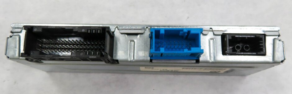 Thumbnail 5: 2011 BMW 535i (F10) CENTRAL GATEWAY CONTROL MODULE