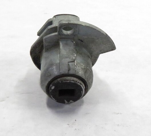 Thumbnail 2: 2011 BMW 535i (F10) LEFT FRONT DRIVER DOOR HANDLE LOCK CYLINDER w/ KEY