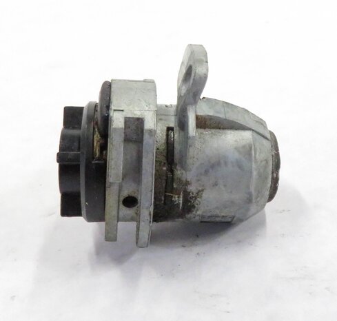 Thumbnail 3: 2011 BMW 535i (F10) LEFT FRONT DRIVER DOOR HANDLE LOCK CYLINDER w/ KEY