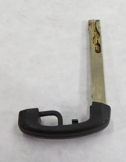 Thumbnail 5: 2011 BMW 535i (F10) LEFT FRONT DRIVER DOOR HANDLE LOCK CYLINDER w/ KEY