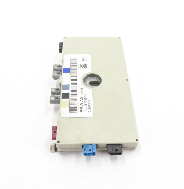 Thumbnail 3: 2008 BMW M3 (E93) CONVERTIBLE - RADIO STEREO DIVERSITY ANTENNA AMPLIFIER MODULE