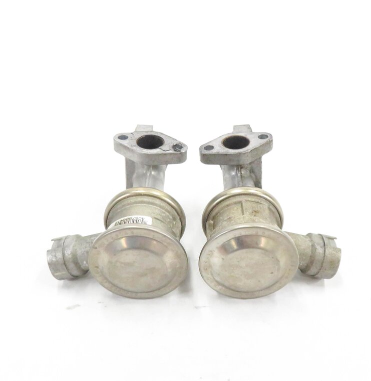 Thumbnail 2: 2008 BMW M3 ///M (E90) 4.0L S65 V8 ENGINE - AIR INJECTION CHECK VALVE SET-2