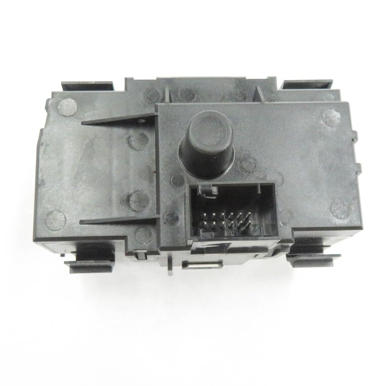 Thumbnail 4: 2008 BMW M3 ///M (E90) HEADLIGHT SWITCH