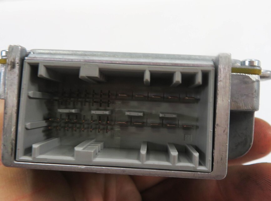 Thumbnail 5: 2012 BMW Z4 (E89) RADIO STEREO HARMAN BECKER ACTIVE SOUND DESIGN AUDIO AMPLIFIER