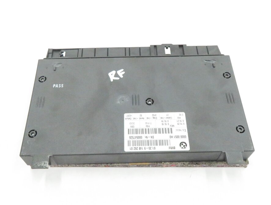 Thumbnail 4: 2008 BMW 535i (E60) RIGHT FRONT PASSENGER POWER SEAT CONTROL MODULE