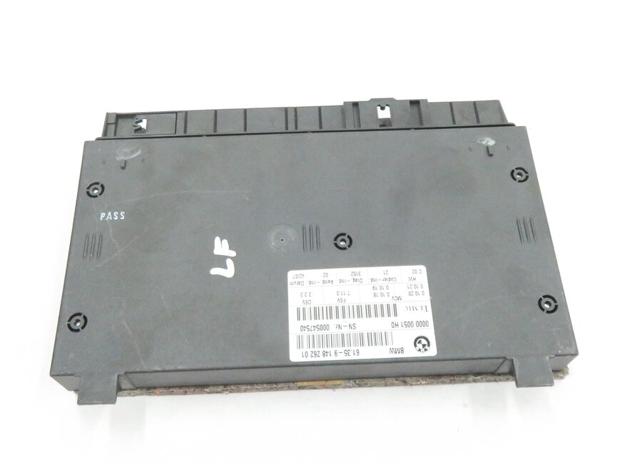 Thumbnail 4: 2008 BMW 535i (E60) LEFT FRONT DRIVER POWER SEAT CONTROL MODULE