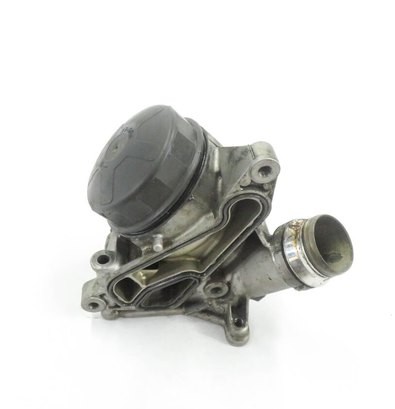 Thumbnail 4: 2006 BMW 530i (E60) 3.0L N52 ENGINE MOTOR OIL FLUID FILTER HOUSING ADAPTER