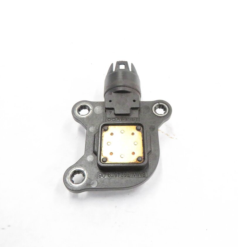 Thumbnail 4: 2006 BMW 530i (E60) 3.0L N52 ENGINE ECCENTRIC CAM CAMSHAFT SENSOR