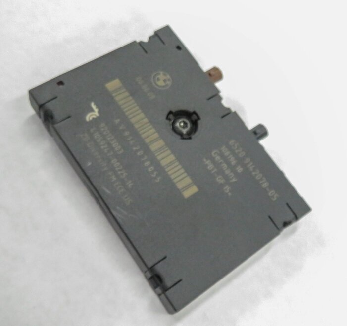 2009 BMW Z4 (E89) RADIO STEREO ANTENNA DIVERSITY MODULE