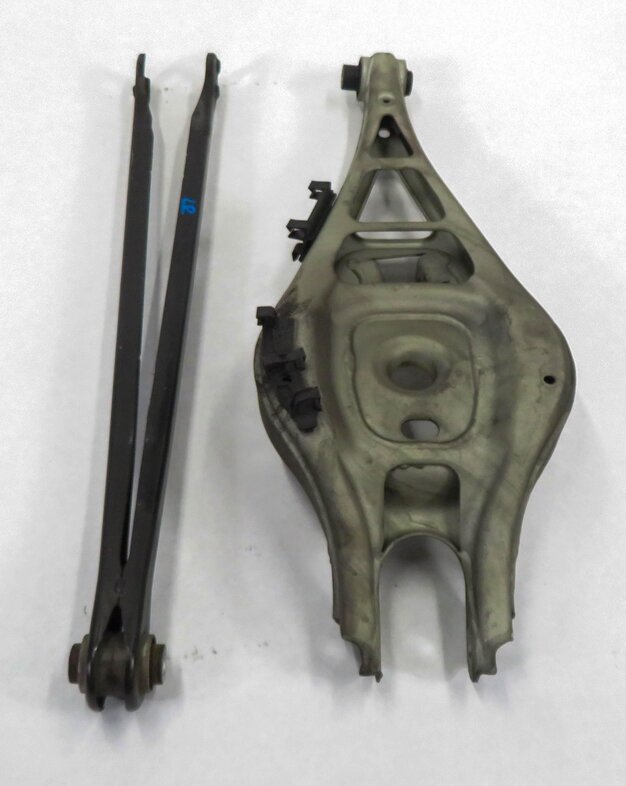 Thumbnail 2: 2009-2016 BMW Z4 (E89) LEFT DRIVER REAR - CONTROL ARM SET-2