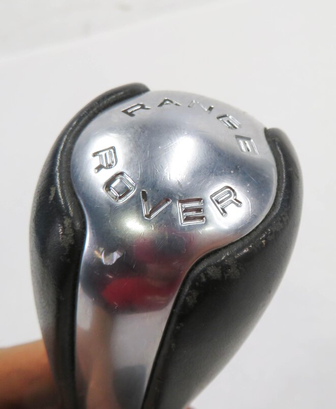 Thumbnail 5: 2012 RANGE ROVER (L322) A/T TRANSMISSION GEAR SHIFTER w/ BOOT (BLACK)