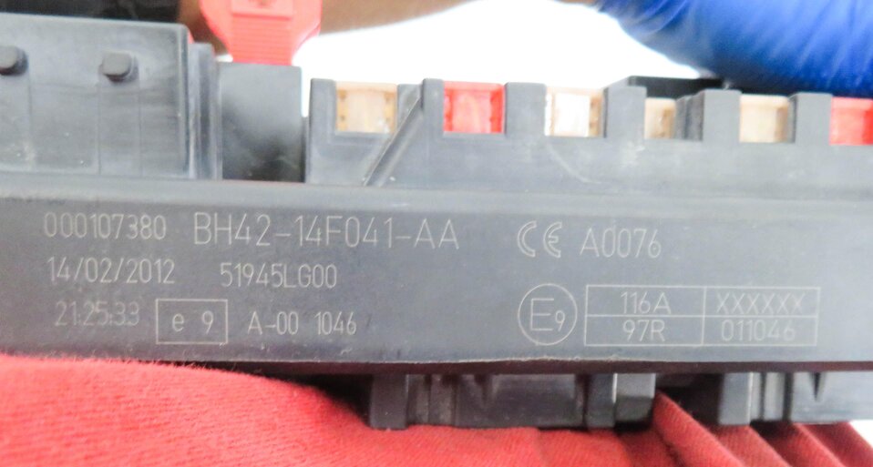 Thumbnail 8: 10-12 RANGE ROVER (L322) 5.0L SUPERCHARGED ENGINE IMMOBILIZER MODULE KEY SET