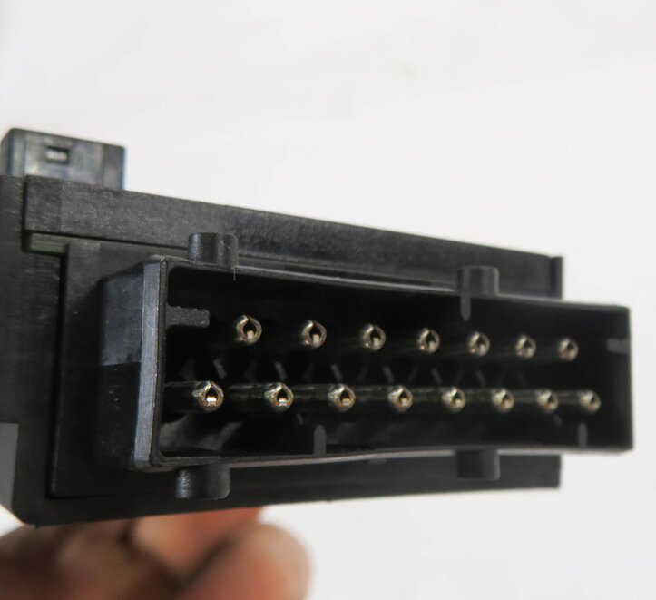 Thumbnail 5: 2012 RANGE ROVER (L322) RIGHT FRONT PASSENGER POWER SEAT ADJUSTMENT SWITCH
