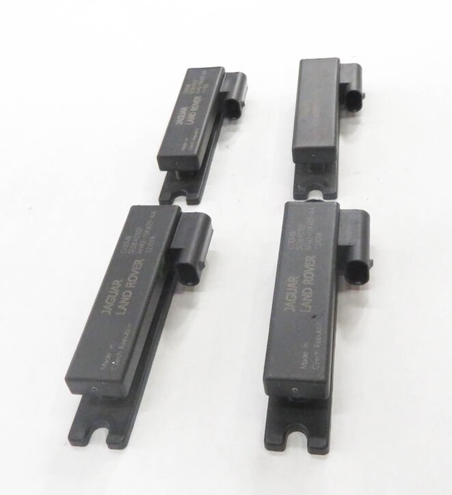 Thumbnail 4: 2012 RANGE ROVER (L322) KEYLESS ENTRY ANTENNA SET-4