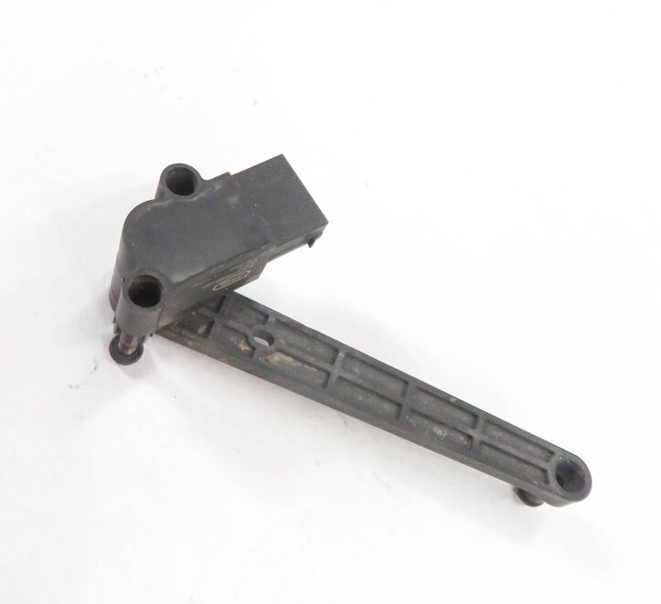 2012 RANGE ROVER (L322) LEFT DRIVER REAR SUSPENSION HEIGHT LEVEL SENSOR