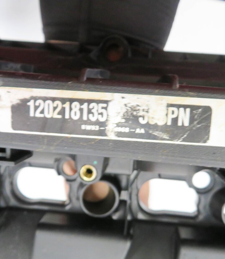 Thumbnail 7: 10-12 RANGE ROVER SPORT (L320 L322 L494 L405) 5.0L V8 - RIGHT ENGINE VALVE COVER