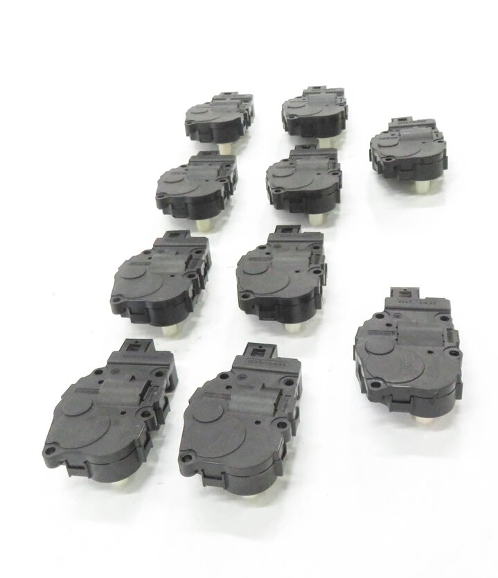 Thumbnail 4: 2009 AUDI A4 (B8 8K) HVAC HEATER A/C BLEND DOOR SERVO ACTUATOR MOTOR