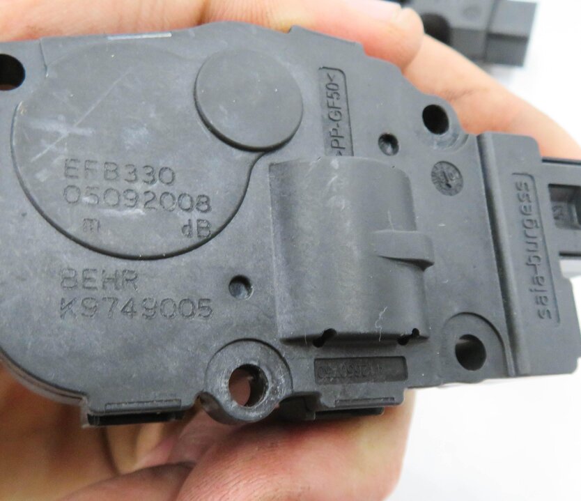 Thumbnail 6: 2009 AUDI A4 (B8 8K) HVAC HEATER A/C BLEND DOOR SERVO ACTUATOR MOTOR
