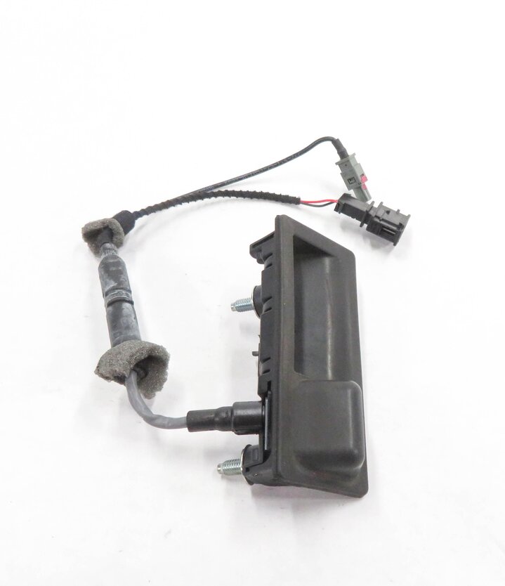 Thumbnail 3: 2009 AUDI A4 (B8 8K) REAR TRUNK RELEASE HANDLE w/ BACKUP REVERSE CAMERA
