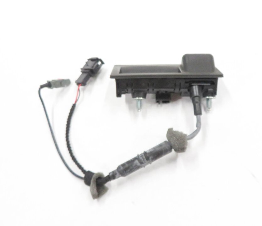 Thumbnail 4: 2009 AUDI A4 (B8 8K) REAR TRUNK RELEASE HANDLE w/ BACKUP REVERSE CAMERA