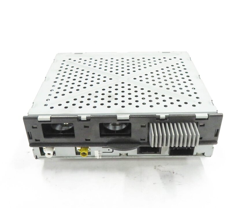 Thumbnail 2: 2009 AUDI A4 (B8 8K) RADIO RECEIVER MODULE (BECKER)