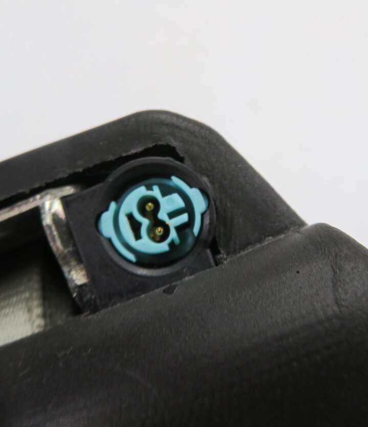 Thumbnail 7: 2009 AUDI A4 (B8 8K) RIGHT REAR SEATBELT RETRACTOR (GRAY)