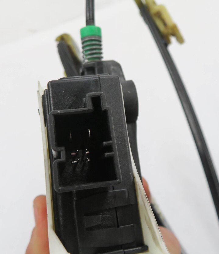 Thumbnail 7: 2009-2011 AUDI A4 (B8 8K) LEFT FRONT DRIVER DOOR POWER WINDOW REGULATOR w/ MOTOR
