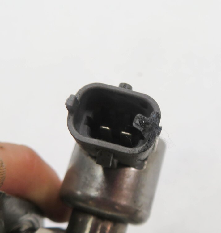 Thumbnail 6: 10-17 RANGE ROVER / SPORT (L322 L320 L405 L494) LR4 - HIGH PRESSURE FUEL PUMP