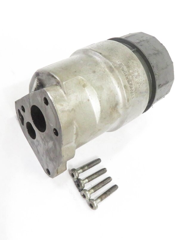 2010 RANGE ROVER SPORT (L320) 5.0L SUPERCHARGED ENGINE - OIL FILTER ADAPTER