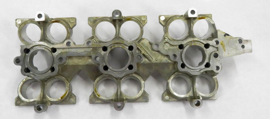 Thumbnail 6: 2000 PORSCHE BOXSTER (986) 2.7L M96 ENGINE - CAMSHAFT FOLLOWER HOUSING