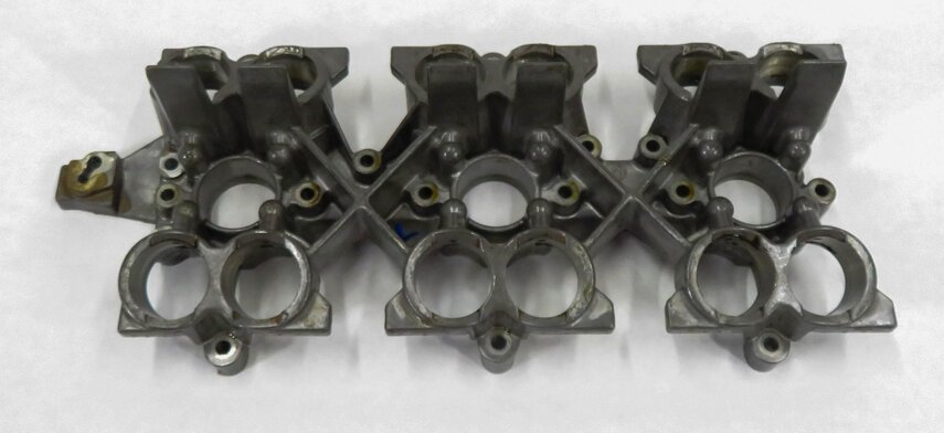 Thumbnail 2: 2000 PORSCHE BOXSTER (986) 2.7L M96 ENGINE - CAMSHAFT FOLLOWER HOUSING