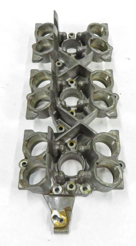 Thumbnail 3: 2000 PORSCHE BOXSTER (986) 2.7L M96 ENGINE - CAMSHAFT FOLLOWER HOUSING