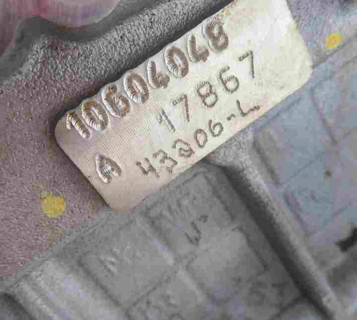 Thumbnail 12: 2011-2014 PORSCHE CAYENNE (958) 4.8L M48 V8 ENGINE - LEFT DRIVER CYLINDER HEAD