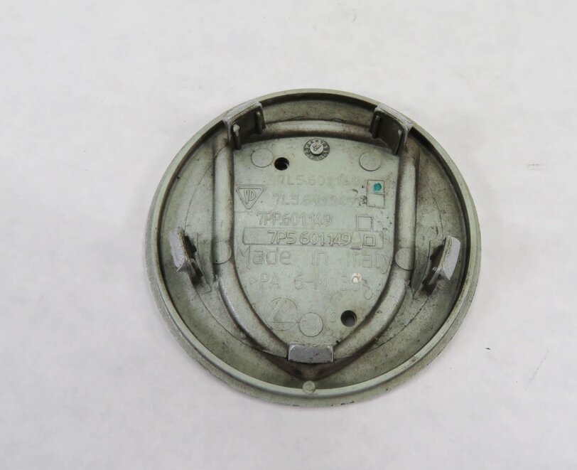 Thumbnail 5: 2011 PORSCHE CAYENNE (958) WHEEL TIRE RIM CENTER HUB CAP TRIM INSERT