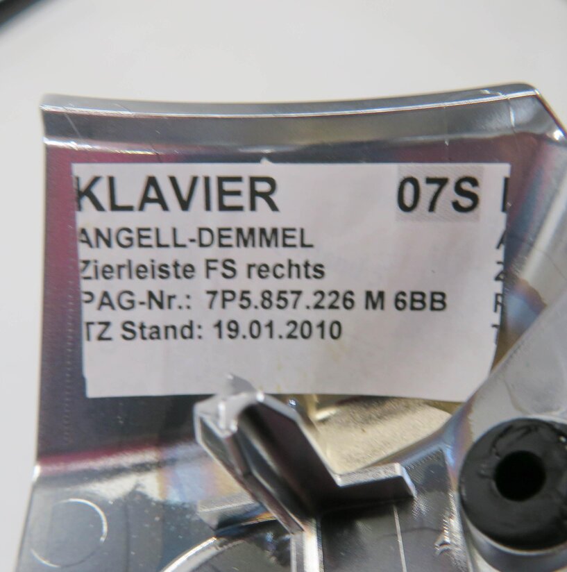 Thumbnail 17: 2011 PORSCHE CAYENNE (958) FRONT & REAR DOOR / DASH (BLACK GLOSS) TRIM SET-7