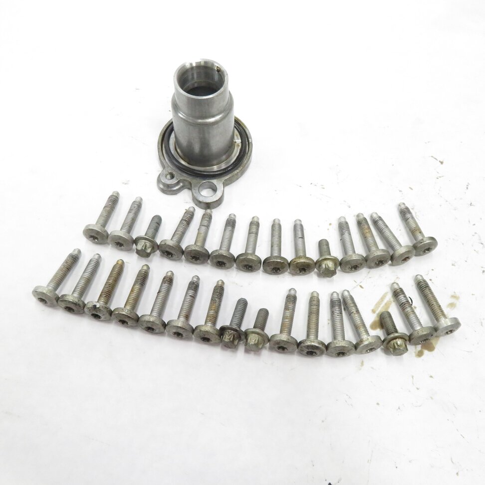 Thumbnail 6: 2011-2013 PORSCHE CAYENNE (958) 4.8L M48 V8 ENGINE UPPER MOTOR OIL PAN CRADLE