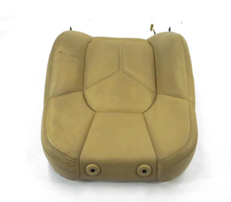 Thumbnail 4: 2011 PORSCHE CAYENNE (958) RIGHT FRONT PASSENGER UPPER TOP SEAT CUSHION (BEIGE)