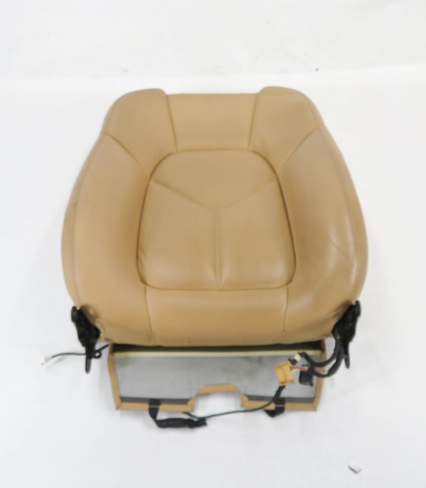 Thumbnail 2: 2011 PORSCHE CAYENNE (958) LEFT FRONT DRIVER UPPER TOP SEAT CUSHION (BEIGE)