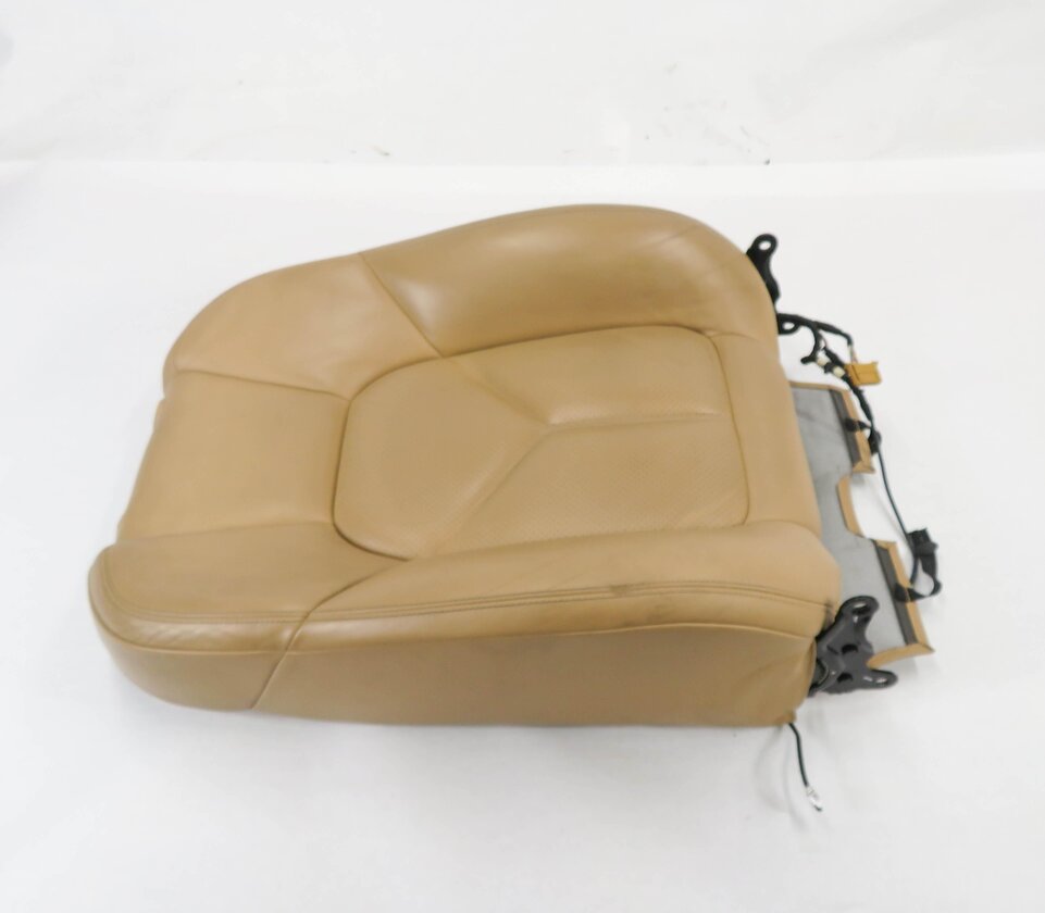 Thumbnail 3: 2011 PORSCHE CAYENNE (958) LEFT FRONT DRIVER UPPER TOP SEAT CUSHION (BEIGE)