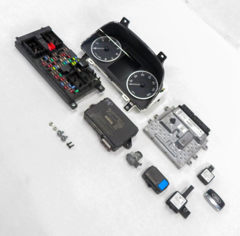2010 LAND ROVER LR4 - 5.0L AJ133 V8 ENGINE ECM BCM IMMOBILIZER MODULE KEY SET