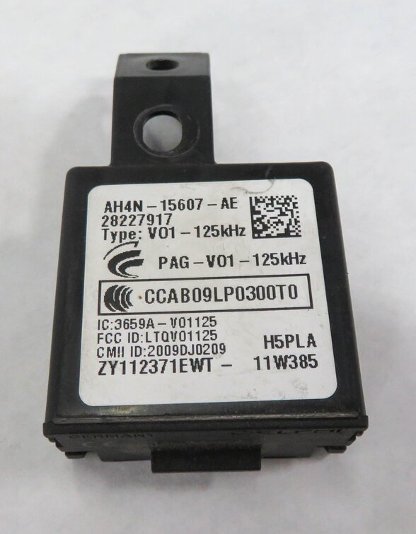 Thumbnail 5: 2010 LAND ROVER LR4 - 5.0L AJ133 V8 ENGINE ECM BCM IMMOBILIZER MODULE KEY SET