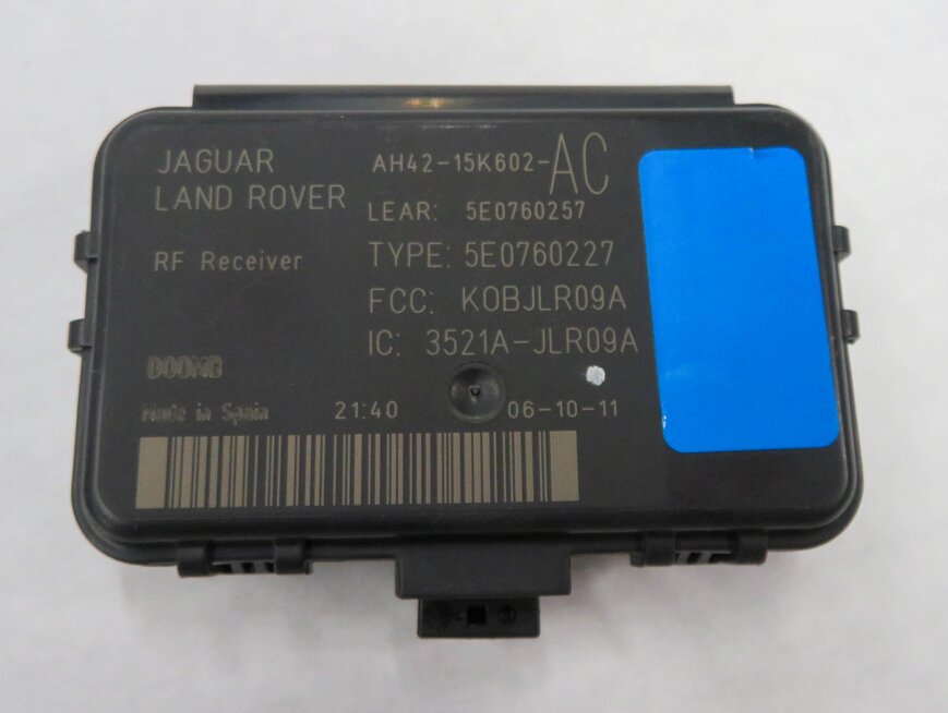 Thumbnail 7: 2010 LAND ROVER LR4 - 5.0L AJ133 V8 ENGINE ECM BCM IMMOBILIZER MODULE KEY SET