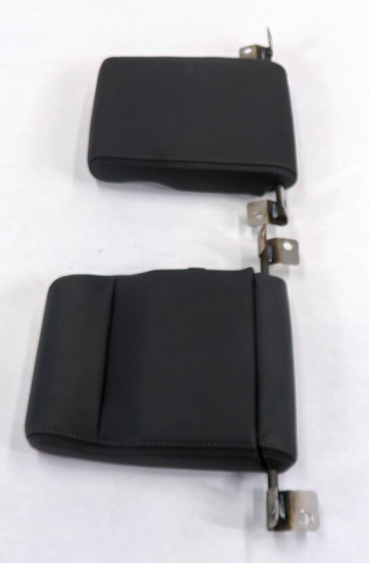 Thumbnail 3: 2012 LAND ROVER LR4 - REAR 3rd ROW SEAT HEADREST SET-2 (EBONY BLACK LEATHER)