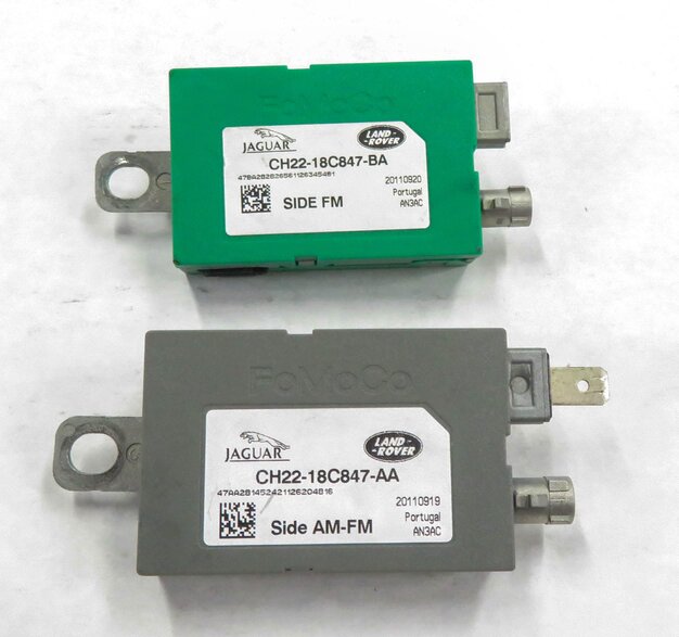 Thumbnail 2: 2012 LAND ROVER LR4 - RADIO STEREO ANTENNA AMP AMPLIFIER MODULE SET-2