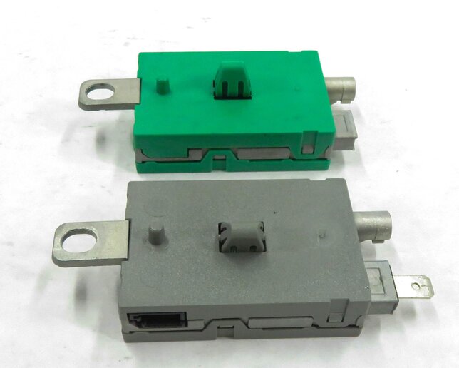 Thumbnail 5: 2012 LAND ROVER LR4 - RADIO STEREO ANTENNA AMP AMPLIFIER MODULE SET-2