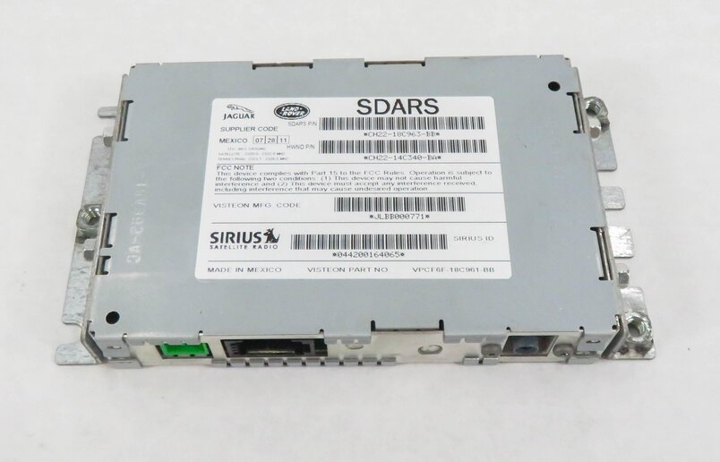 Thumbnail 2: 2012 LAND ROVER LR4 - SIRIUS SATELLITE RADIO RECEIVER CONTROL MODULE