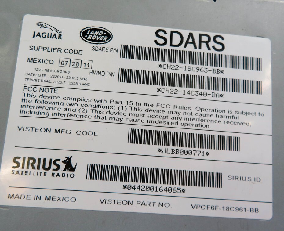 Thumbnail 6: 2012 LAND ROVER LR4 - SIRIUS SATELLITE RADIO RECEIVER CONTROL MODULE