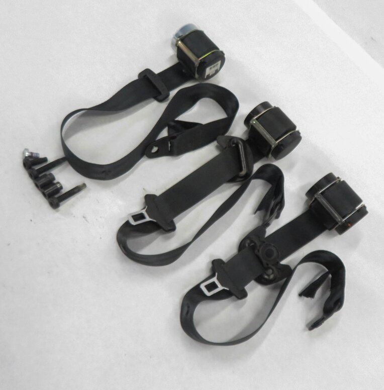 2012 LAND ROVER LR4 - REAR 2nd SECOND ROW SEAT SEATBELT RETRACTOR SET-3 (BLACK)